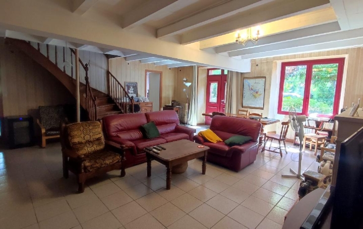 Maison CHANIERS (17610)  197 m2 178 500 € 