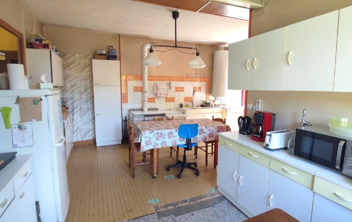 Maison CHANIERS (17610)  197 m2 178 500 € 