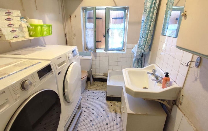 Maison CHANIERS (17610)  197 m2 178 500 € 