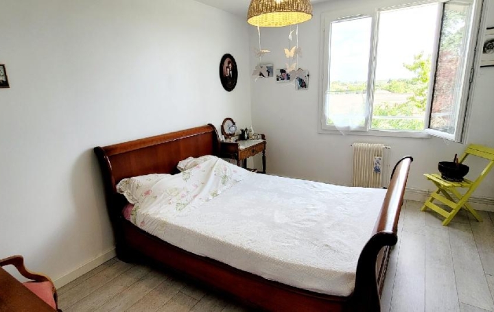 Maison SAINT-JEAN-D'ANGELY (17400)  92 m2 185 000 € 