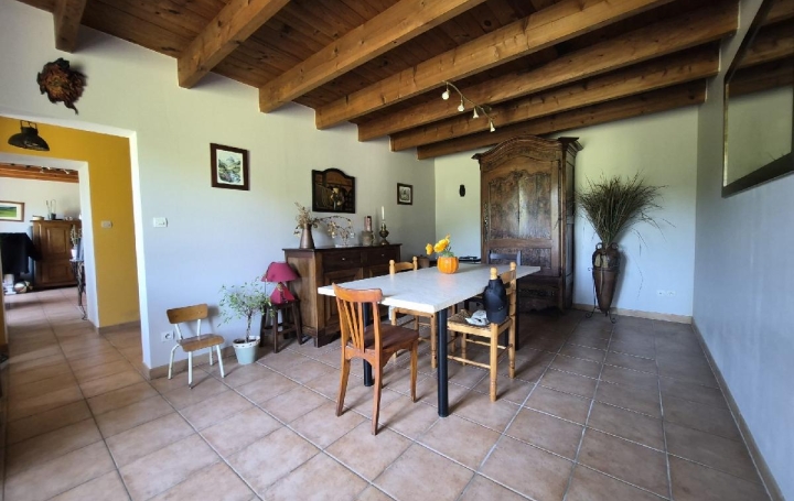 Maison SAINT-PARDOULT (17400)  160 m2 222 000 € 