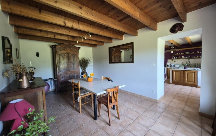 Maison SAINT-PARDOULT (17400)  160 m2 222 000 € 