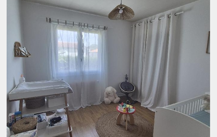 Maison LES EGLISES-D'ARGENTEUIL (17400)  200 m2 238 000 € 