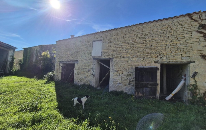 Maison / Villa SAINT-MARD (17700) 114 m<sup>2</sup> 49 000 € 