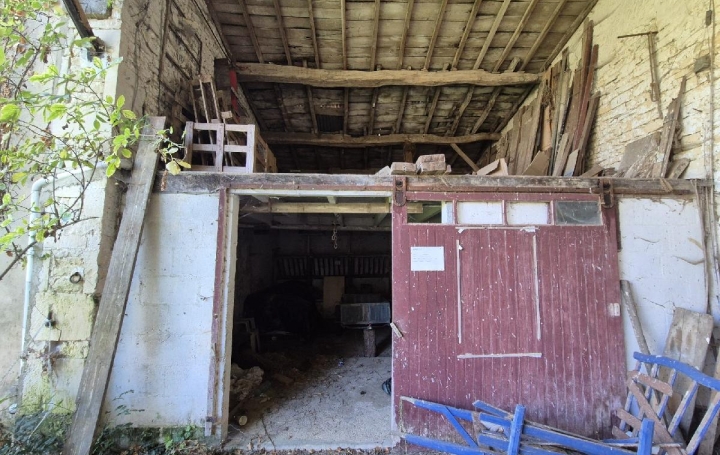 Maison SAINT-MARD (17700)  114 m2 49 000 € 