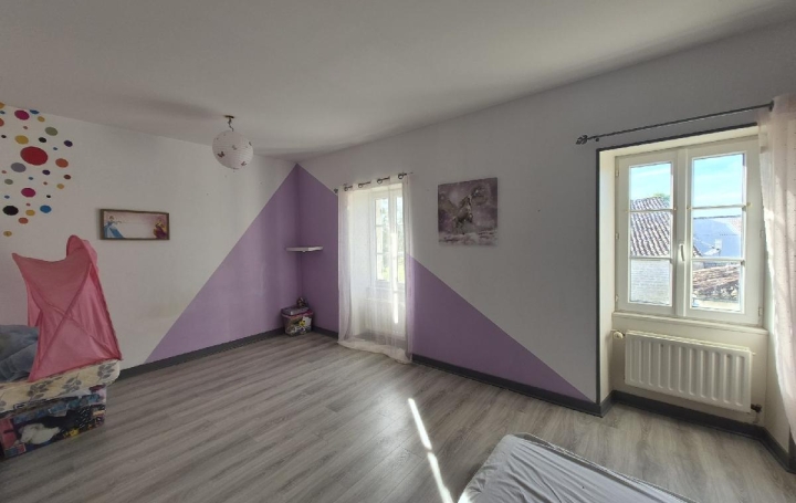 Maison COIVERT (17330)  315 m2 289 000 € 