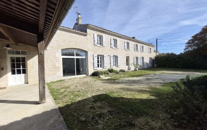 Maison COIVERT (17330)  315 m2 289 000 € 