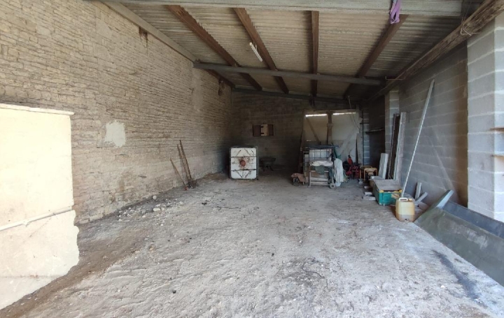 Maison CHIVES (17510)  109 m2 87 000 € 