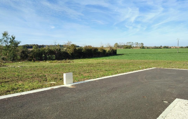 Terrain ECOYEUX (17770)  645 m2 39 750 € 