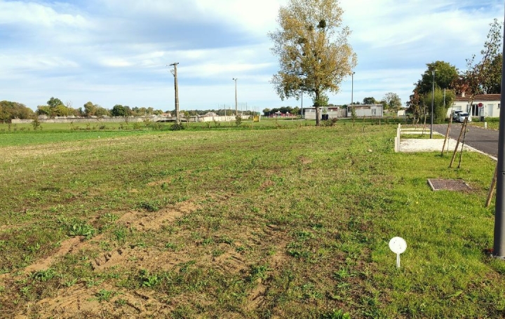 Terrain ECOYEUX (17770)  645 m2 39 750 € 