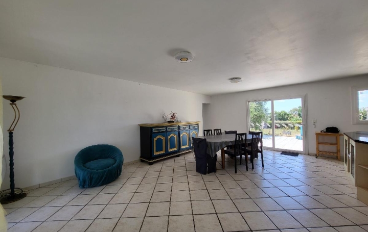 Maison LOULAY (17330)  125 m2 209 500 € 