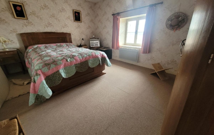 Maison SAINT-JEAN-D'ANGELY (17400)  111 m2 199 000 € 