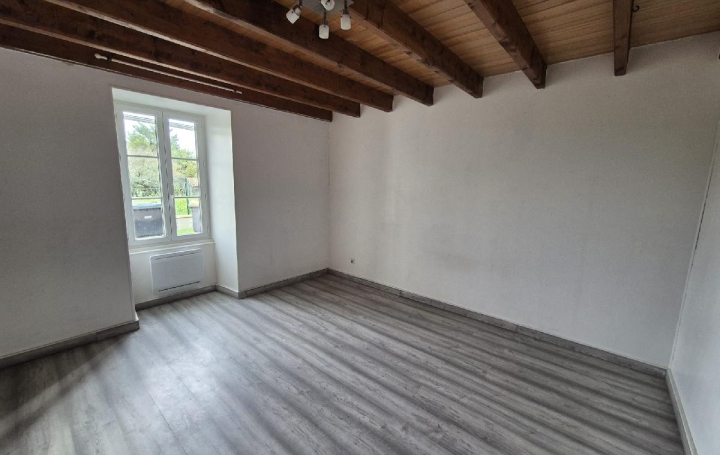 Maison SAINT-FELIX (17330)  110 m2 174 000 € 