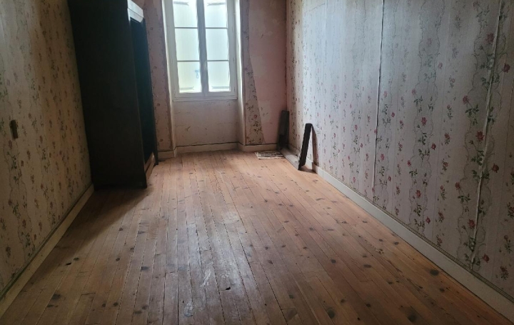 Maison DOEUIL-SUR-LE-MIGNON (17330)  120 m2 77 000 € 