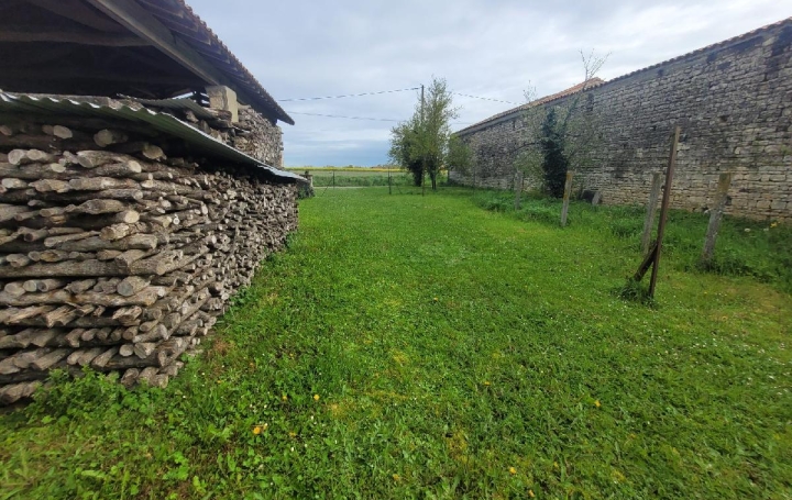 Maison DOEUIL-SUR-LE-MIGNON (17330)  120 m2 77 000 € 