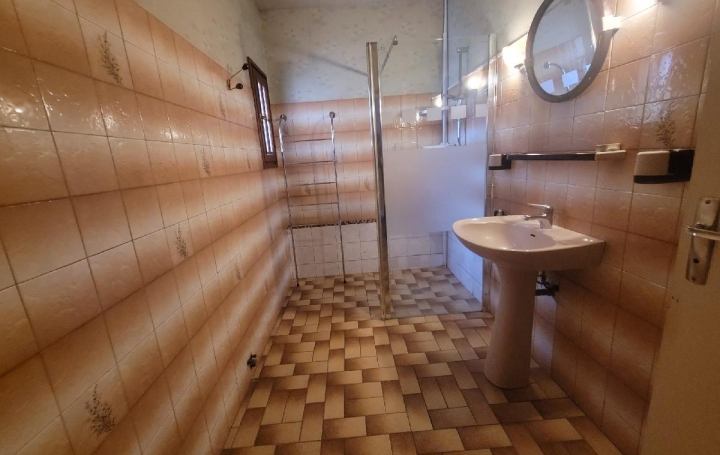 Maison LANDES (17380)  128 m2 171 000 € 