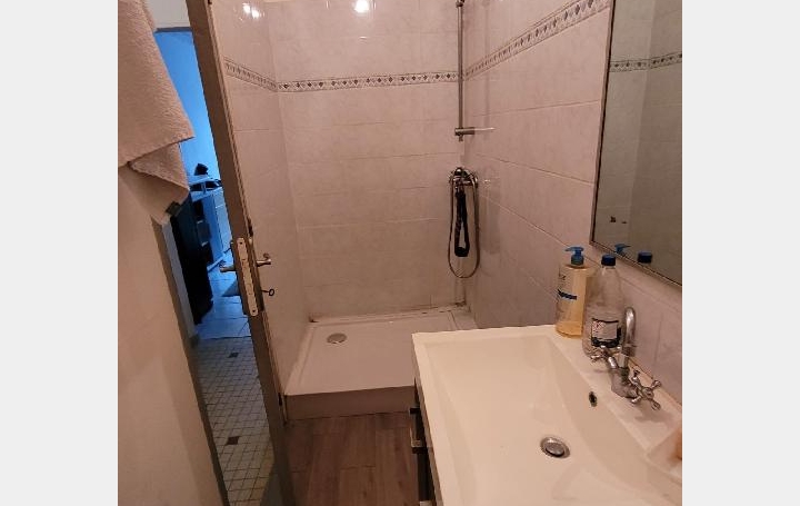 Maison SAINT-JEAN-D'ANGELY (17400)  140 m2 180 000 € 