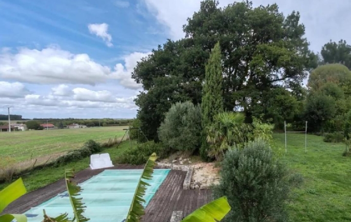 Maison BREUIL-LA-REORTE (17700)  175 m2 309 000 € 