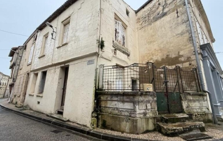 Maison / Villa SAINT-JEAN-D'ANGELY (17400) 120 m<sup>2</sup> 58 300 € 