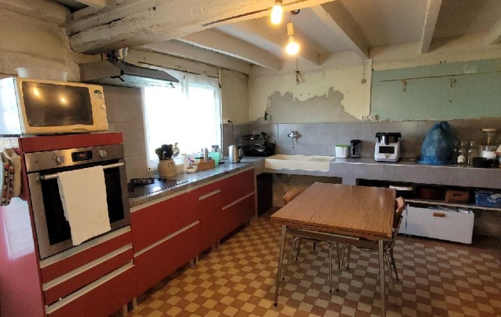 Maison PAILLE (17470)  200 m2 196 000 € 