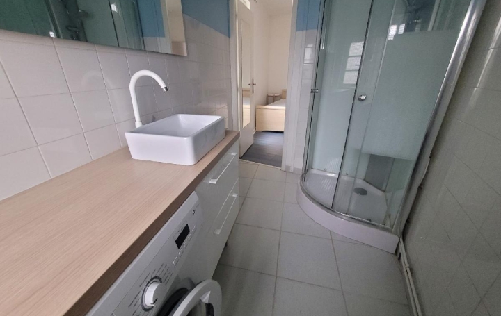 Maison SAINT-JEAN-D'ANGELY (17400)  35 m2 81 000 € 