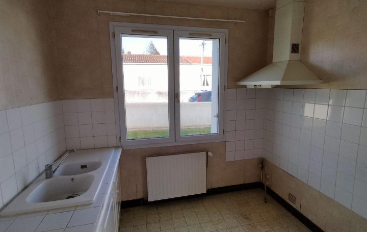 Maison SURGERES (17700)  85 m2 166 000 € 