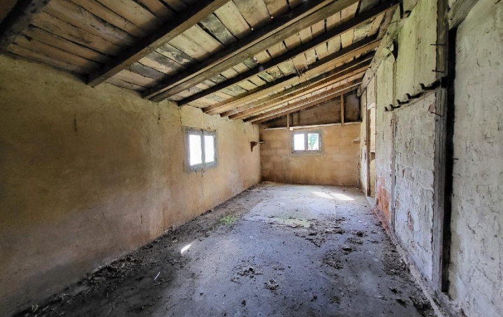 Maison SAINT-JEAN-D'ANGELY (17400)  102 m2 86 500 € 