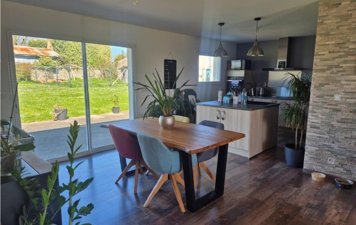 Maison BERNAY-SAINT-MARTIN (17330)  97 m2 228 000 € 