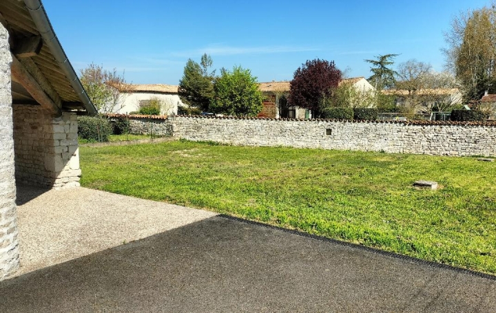 Maison PRIN-DEYRANCON (79210)  101 m2 195 000 € 