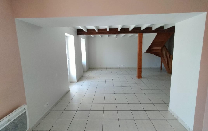 Maison PRIN-DEYRANCON (79210)  101 m2 195 000 € 