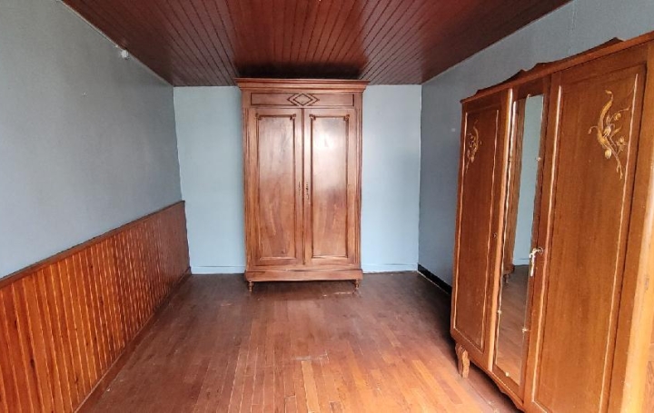 Maison TONNAY-BOUTONNE (17380)  65 m2 61 000 € 