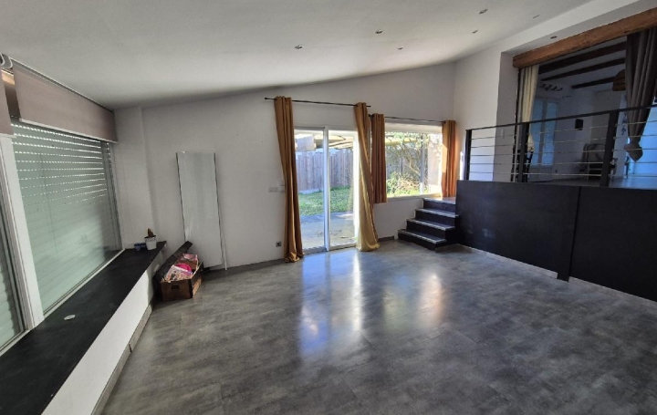 Maison / Villa SAINT-LOUP (17380) 195 m<sup>2</sup> 189 000 € 