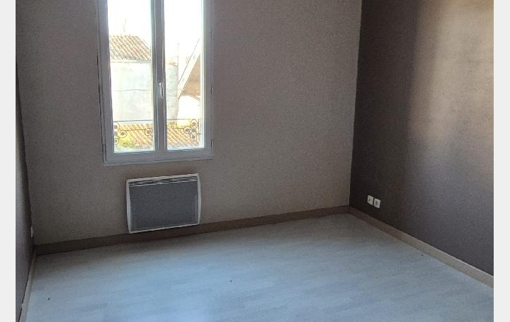 Maison SAINT-LOUP (17380)  195 m2 189 000 € 