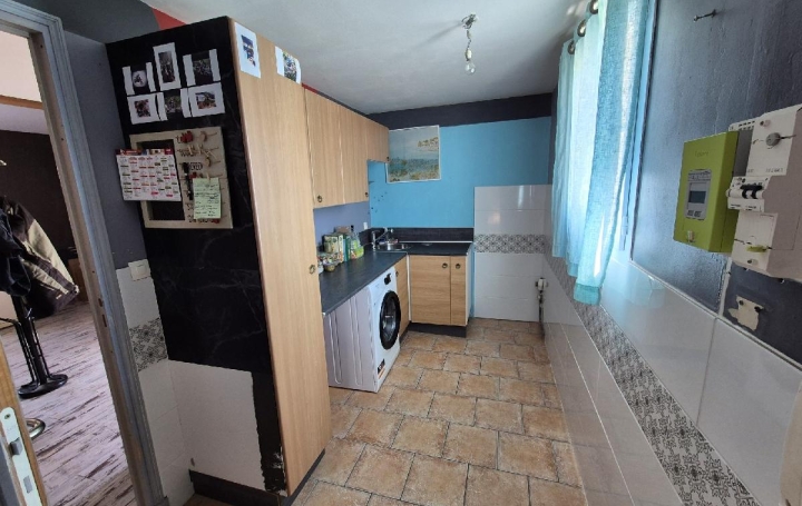 Maison LA JARRIE-AUDOUIN (17330)  145 m2 245 000 € 