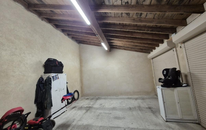 Maison LA JARRIE-AUDOUIN (17330)  145 m2 245 000 € 