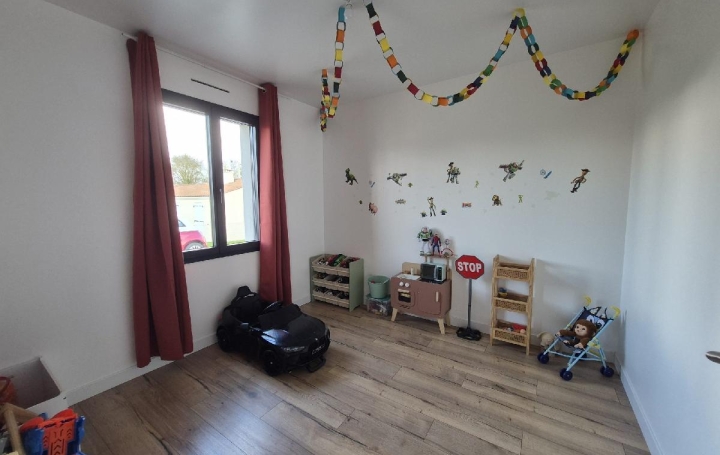 Maison COURANT (17330)  124 m2 277 000 € 