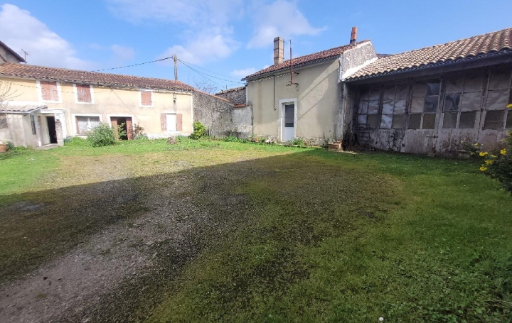 Maison / Villa LES EGLISES-D'ARGENTEUIL (17400) 100 m<sup>2</sup> 97 200 € 