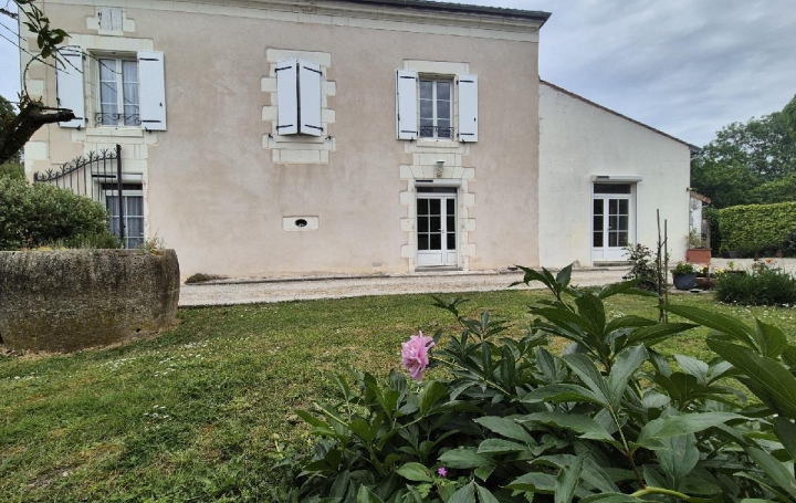 Maison BEAUVOIR-SUR-NIORT (79360)  208 m2 209 000 € 