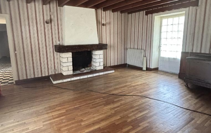 Maison MAUZE-SUR-LE-MIGNON (79210)  268 m2 169 500 € 