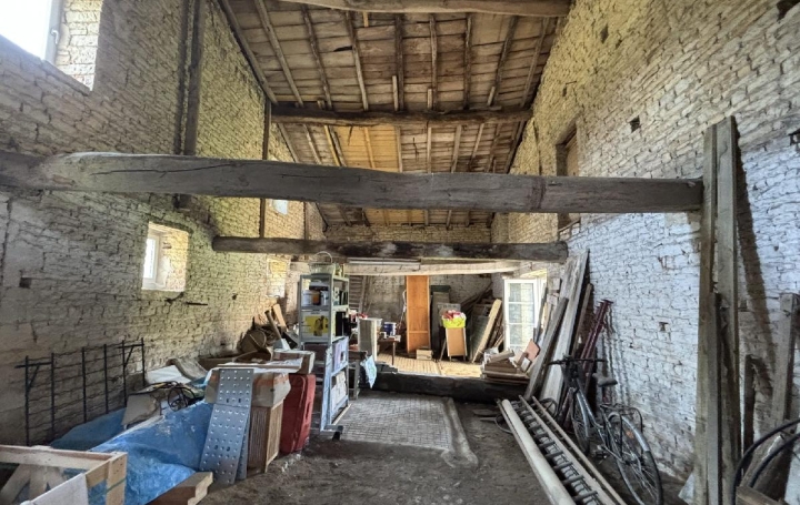 Maison VAL-DU-MIGNON (79210)  170 m2 298 000 € 