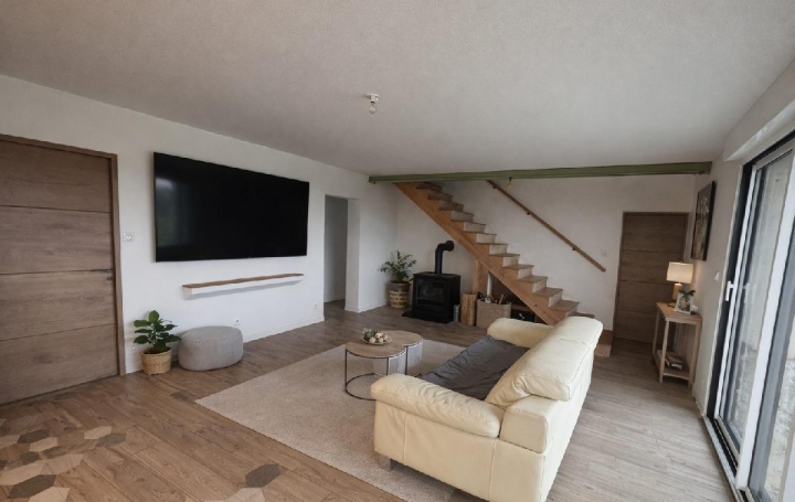 Maison / Villa MAUZE-SUR-LE-MIGNON (79210) 245 m<sup>2</sup> 248 000 € 