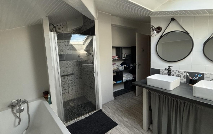 Maison VAL-DU-MIGNON (79210)  170 m2 259 000 € 