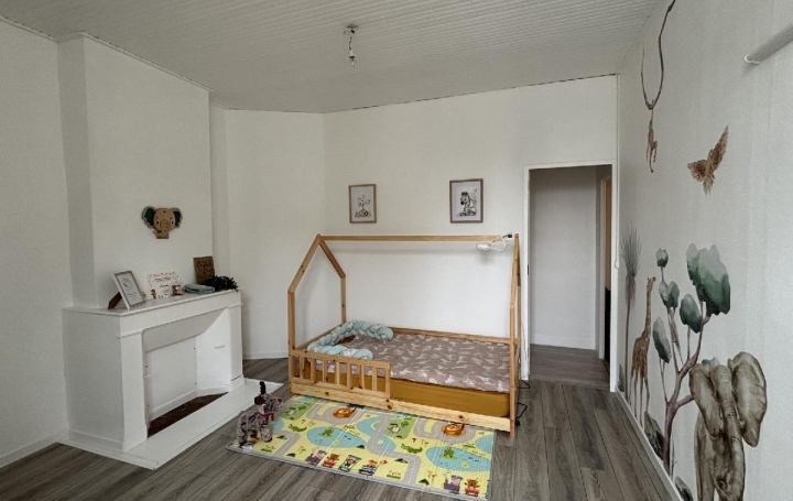 Maison MAUZE-SUR-LE-MIGNON (79210)  177 m2 199 000 € 