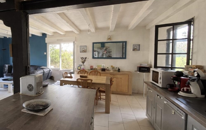 Maison SAINT-SYMPHORIEN (79270)  150 m2 198 500 € 