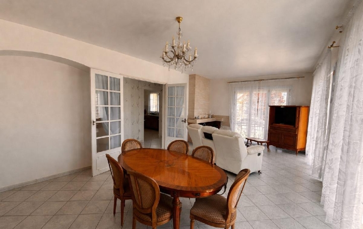 Maison MAUZE-SUR-LE-MIGNON (79210)  135 m2 222 000 € 