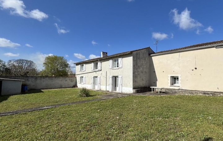 Maison / Villa VAL-DU-MIGNON (79210) 200 m<sup>2</sup> 199 500 € 