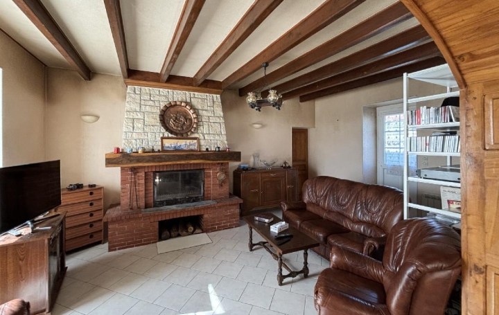 Maison VAL-DU-MIGNON (79210)  200 m2 199 500 € 