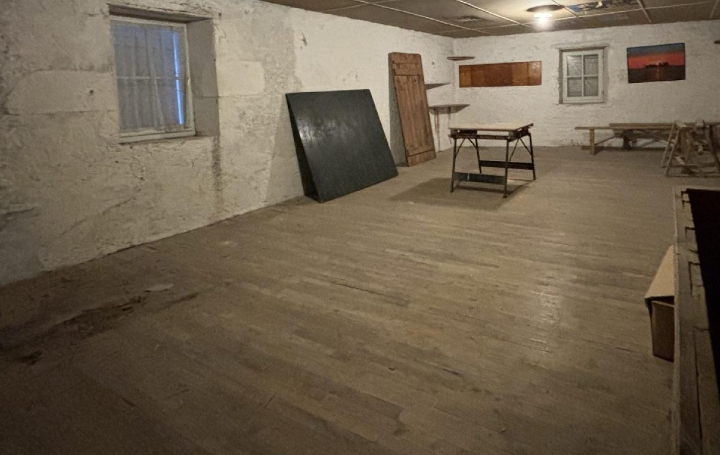 Maison VAL-DU-MIGNON (79210)  200 m2 199 500 € 