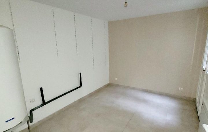 Maison SAINT-JEAN-D'ANGELY (17400)  123 m2 183 000 € 