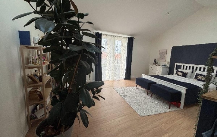 Maison MAUZE-SUR-LE-MIGNON (79210)  135 m2 263 000 € 